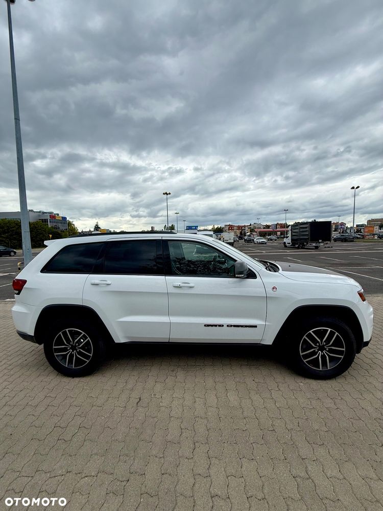 Jeep Grand Cherokee - 7