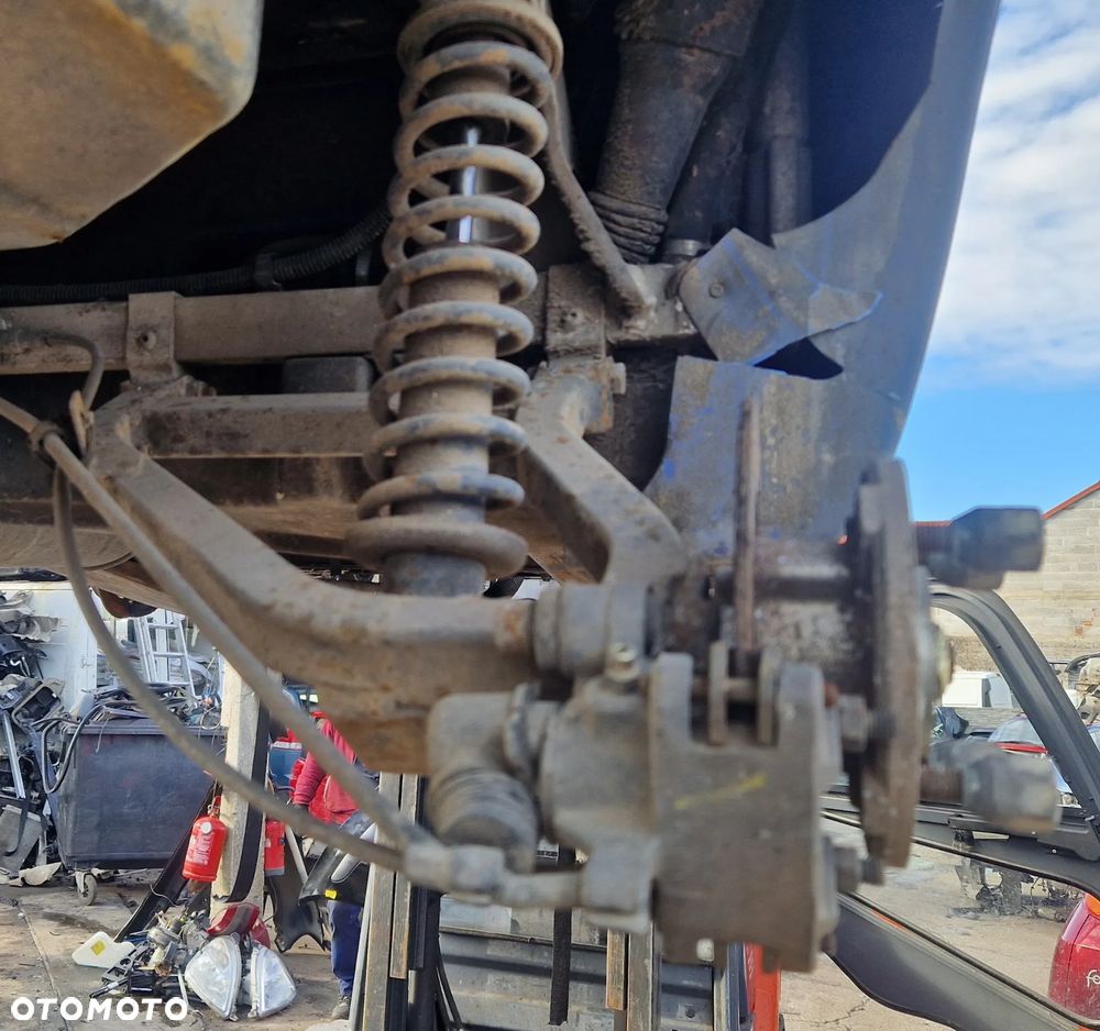 LIGIER NOVA WAHACZ PRAWY TYŁ - 1