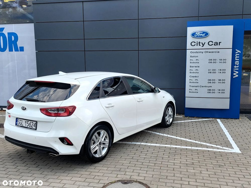Kia Ceed 1.5 T-GDI M - 27