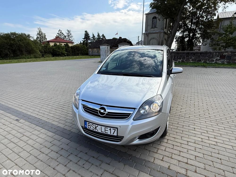 Opel Zafira 1.9 CDTI Navi - 3