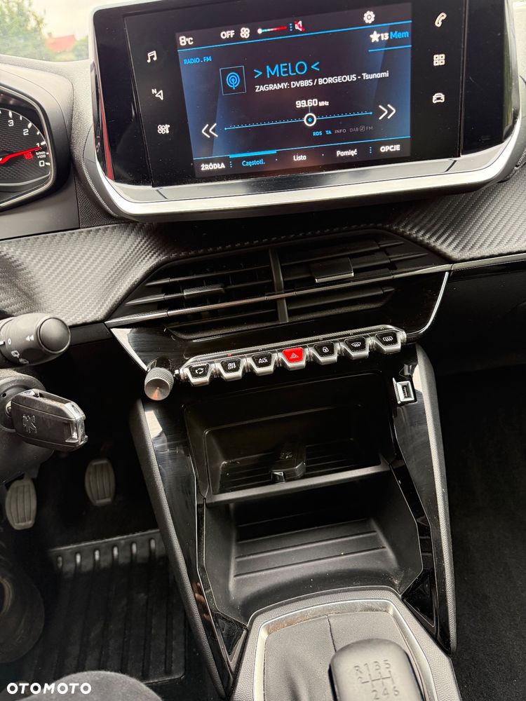 Peugeot 2008 - 15