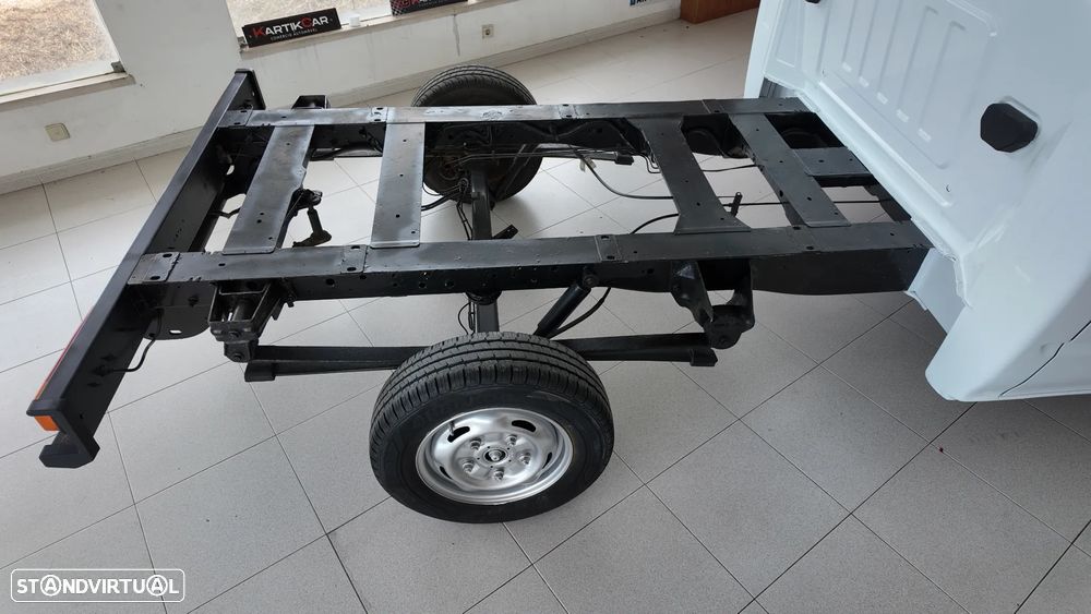 Ford Transit cabine dupla 2.2 - 27