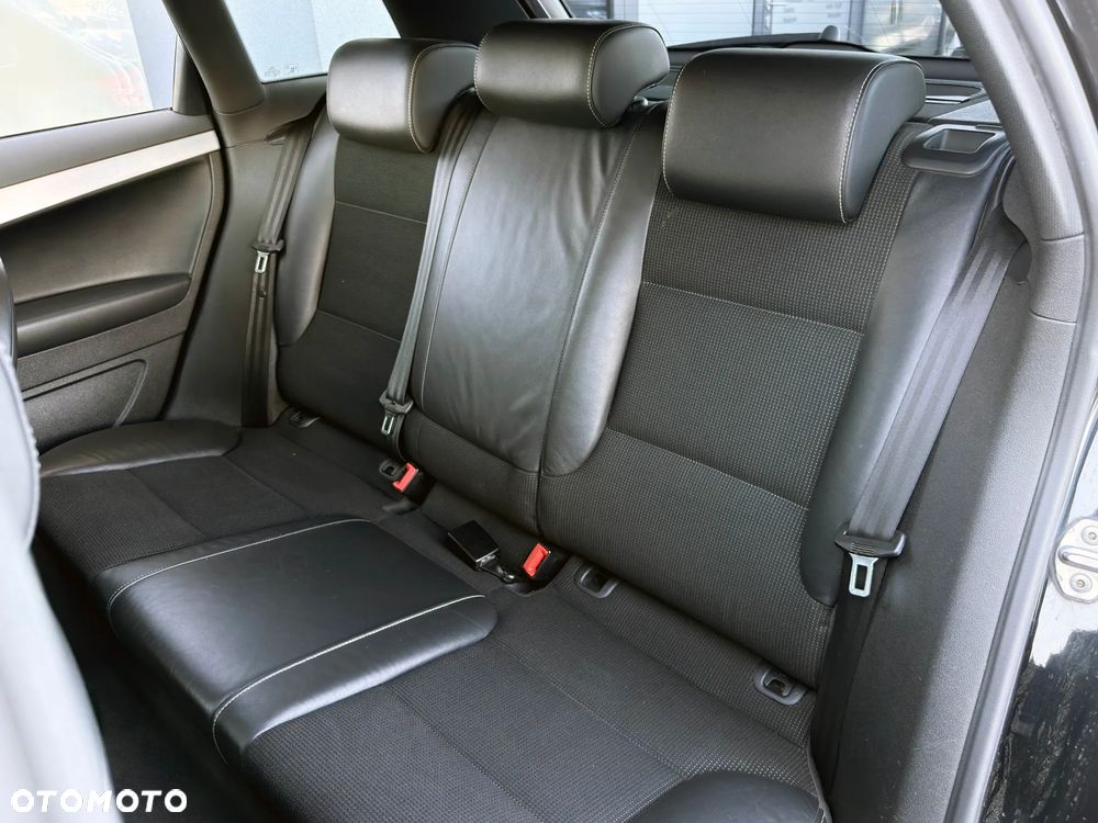 Audi A3 Sportback 2.0 TDI DPF S line Sportpaket plus - 17