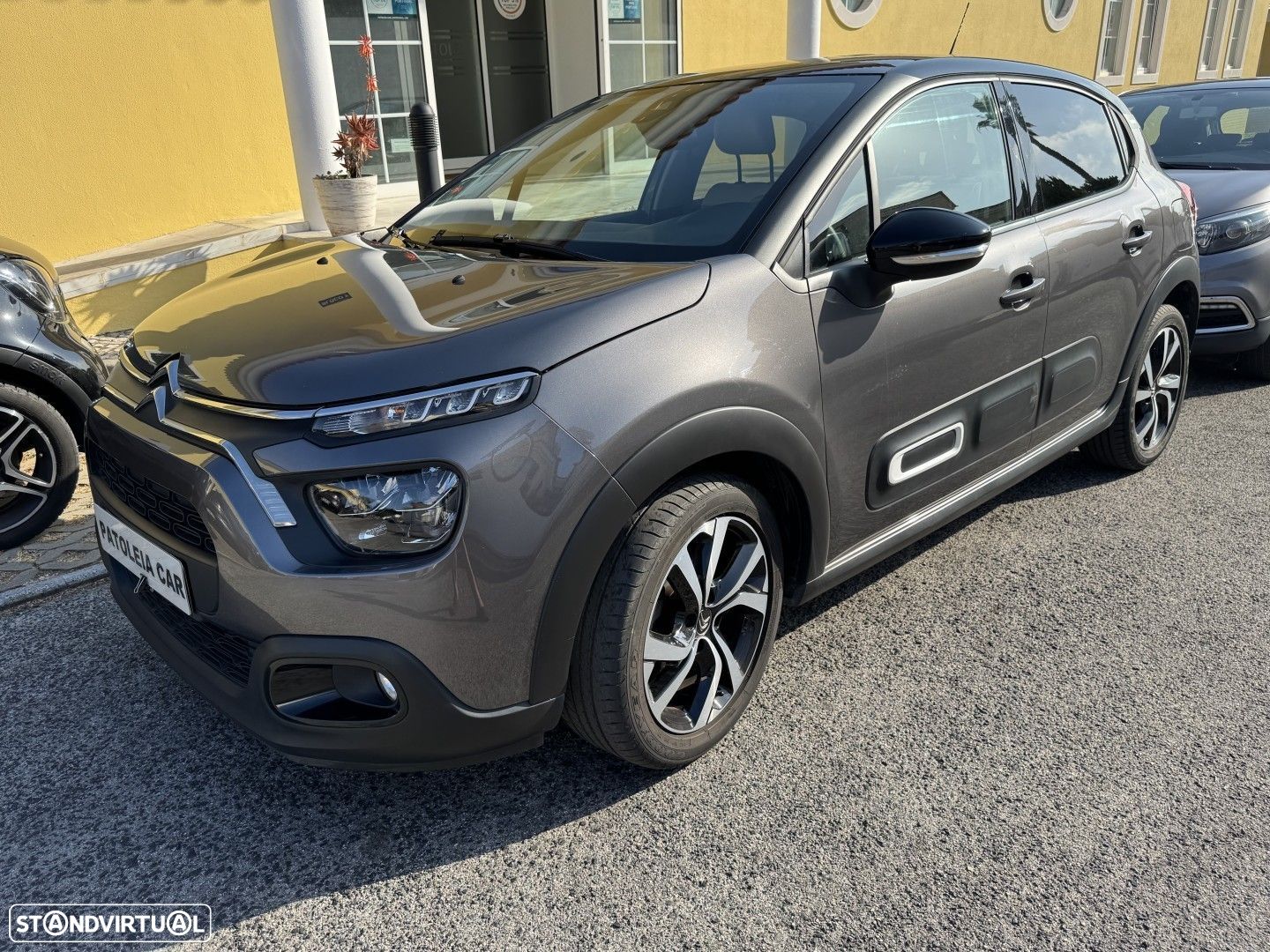 Citroën C3 1.2 PureTech Shine Pack EAT6 - 1