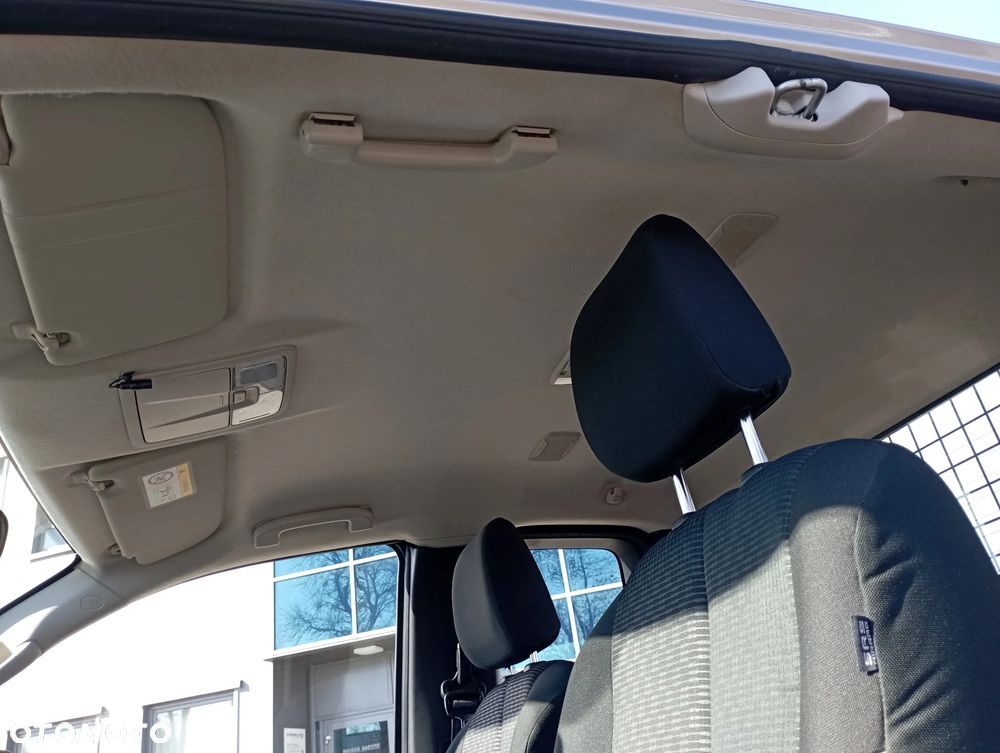 Isuzu D-Max 1.9 EC LS+ - 14