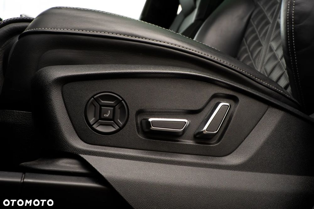 Audi SQ8 - 17