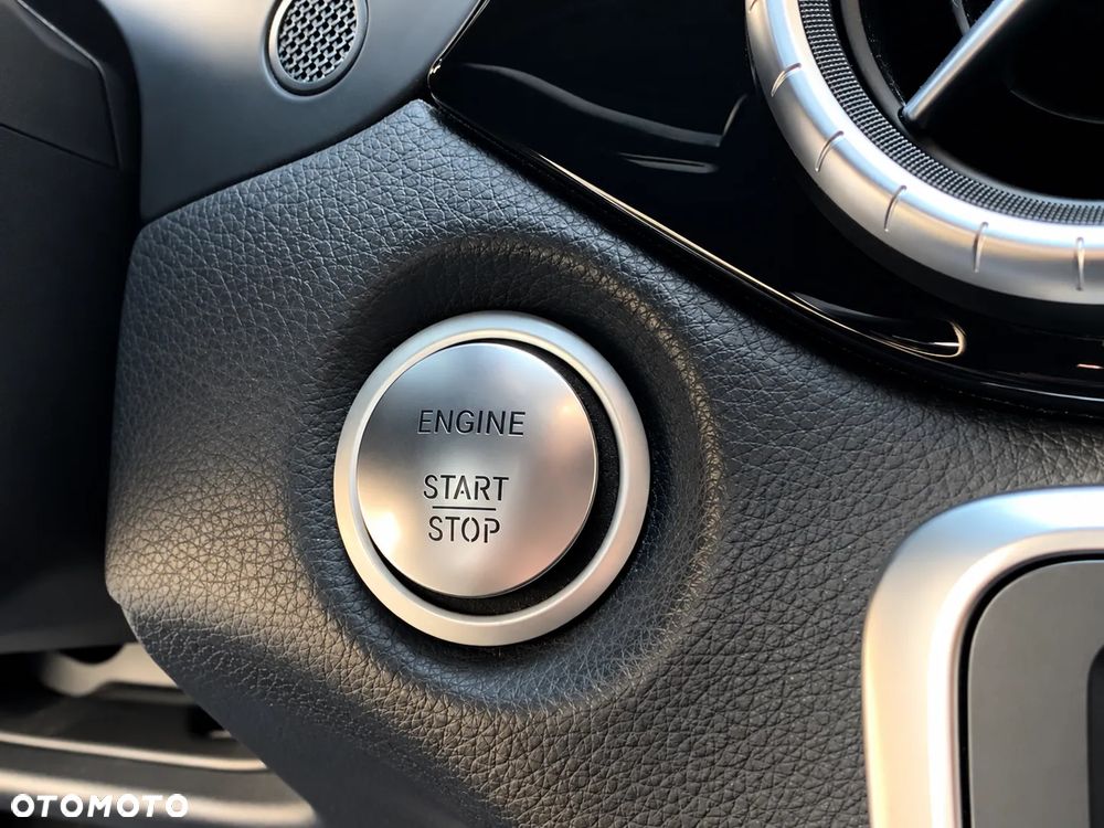 Mercedes-Benz CLA 250 4Matic 7G-DCT AMG Line - 27