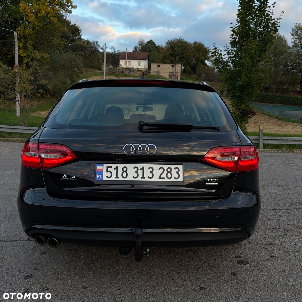 Audi A4 Avant 2.0 TDI Quattro - 10