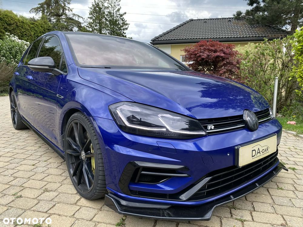 Volkswagen Golf - 34