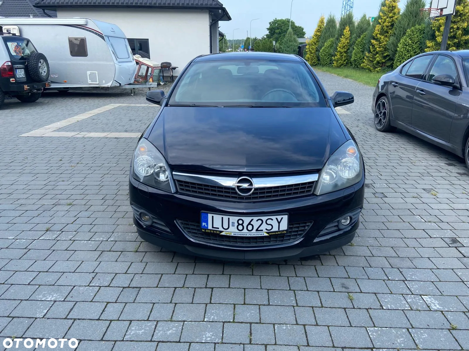 Opel Astra GTC 1.6 - 3