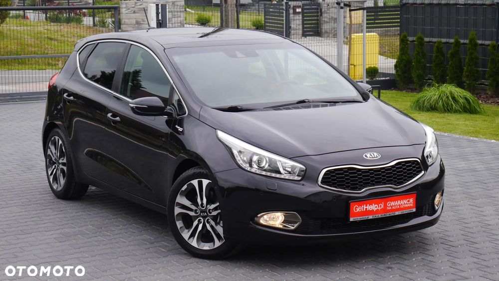 Kia Ceed 1.6 GDI ISG Platinum Edition - 18