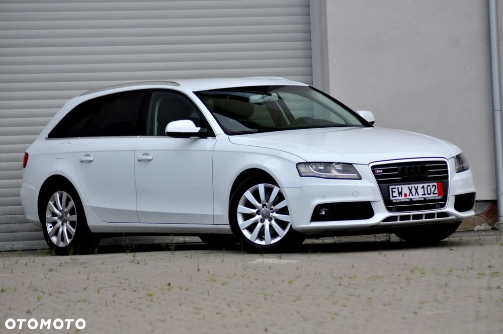 Audi A4 Avant 2.0 TDI DPF Ambiente - 3