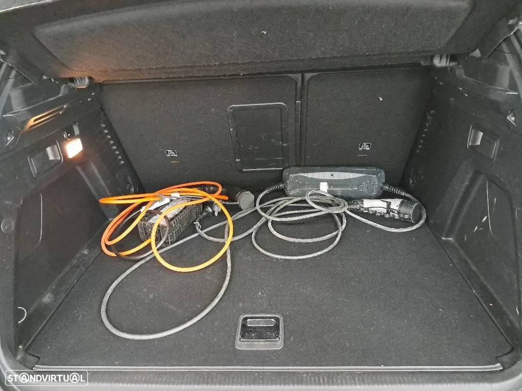 Peugeot 3008 1.6 Hybrid Allure e-EAT8 - 9