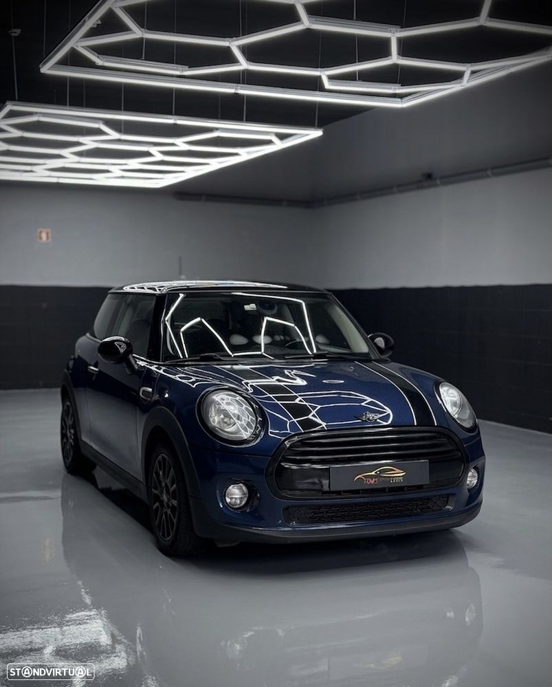 MINI 3 Portas Cooper D Aut. - 3