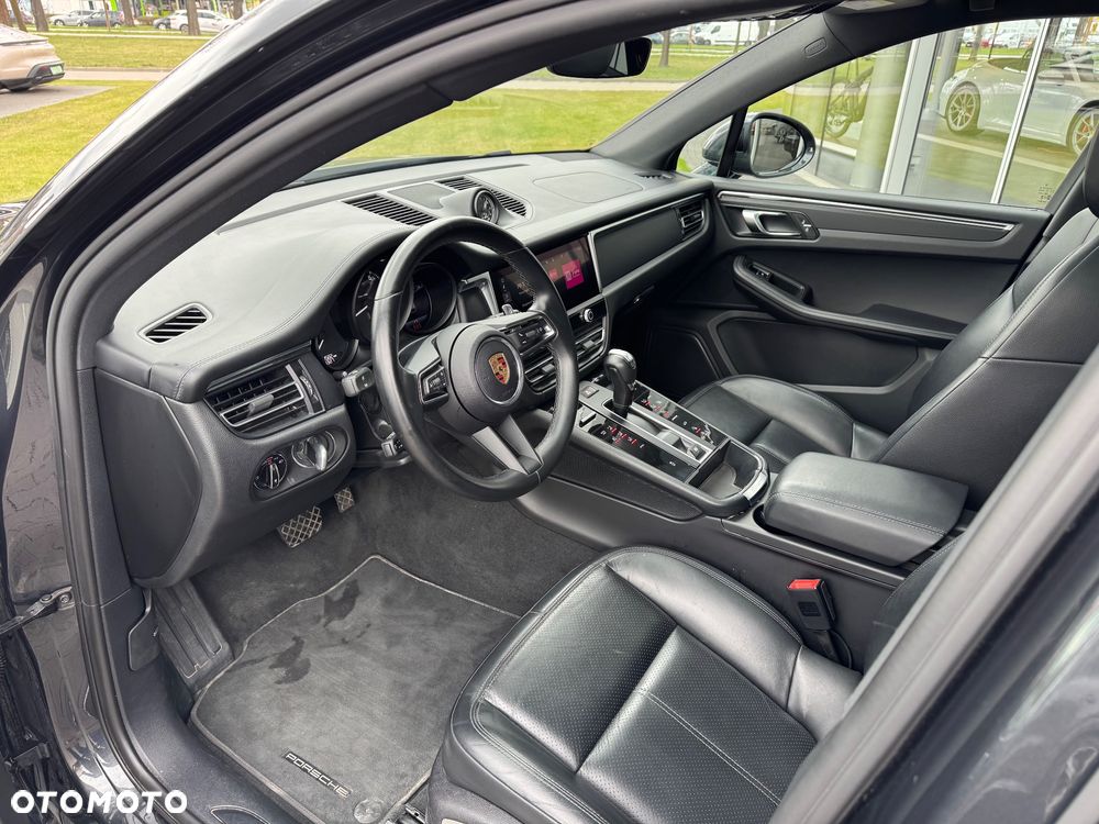 Porsche Macan Standard - 13
