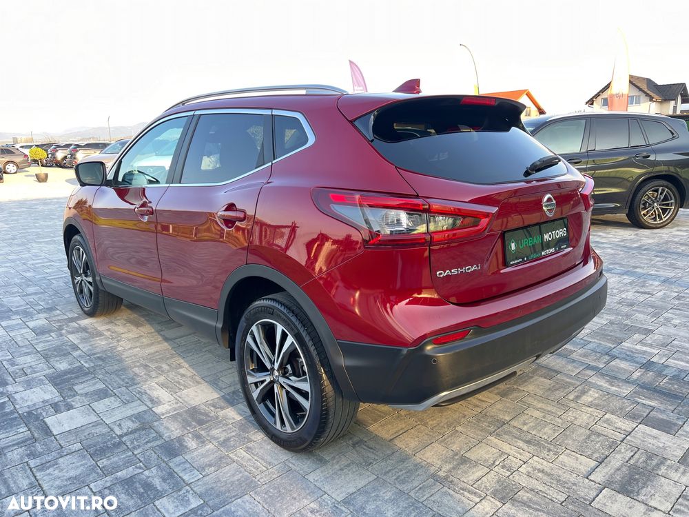 Nissan Qashqai 1.6 DCI TEKNA - 10