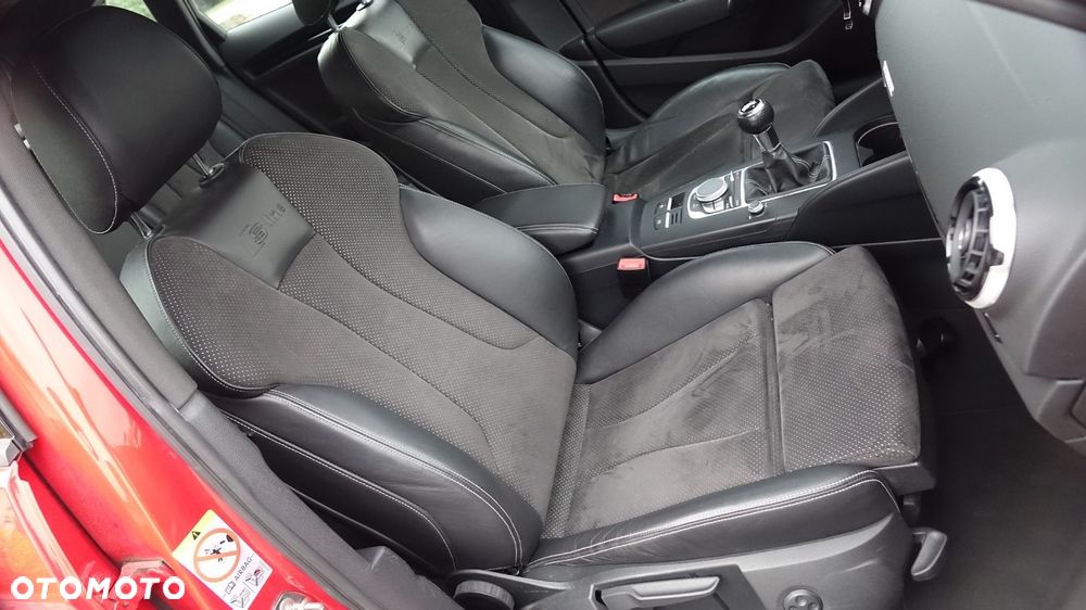 Audi A3 Sportback - 31