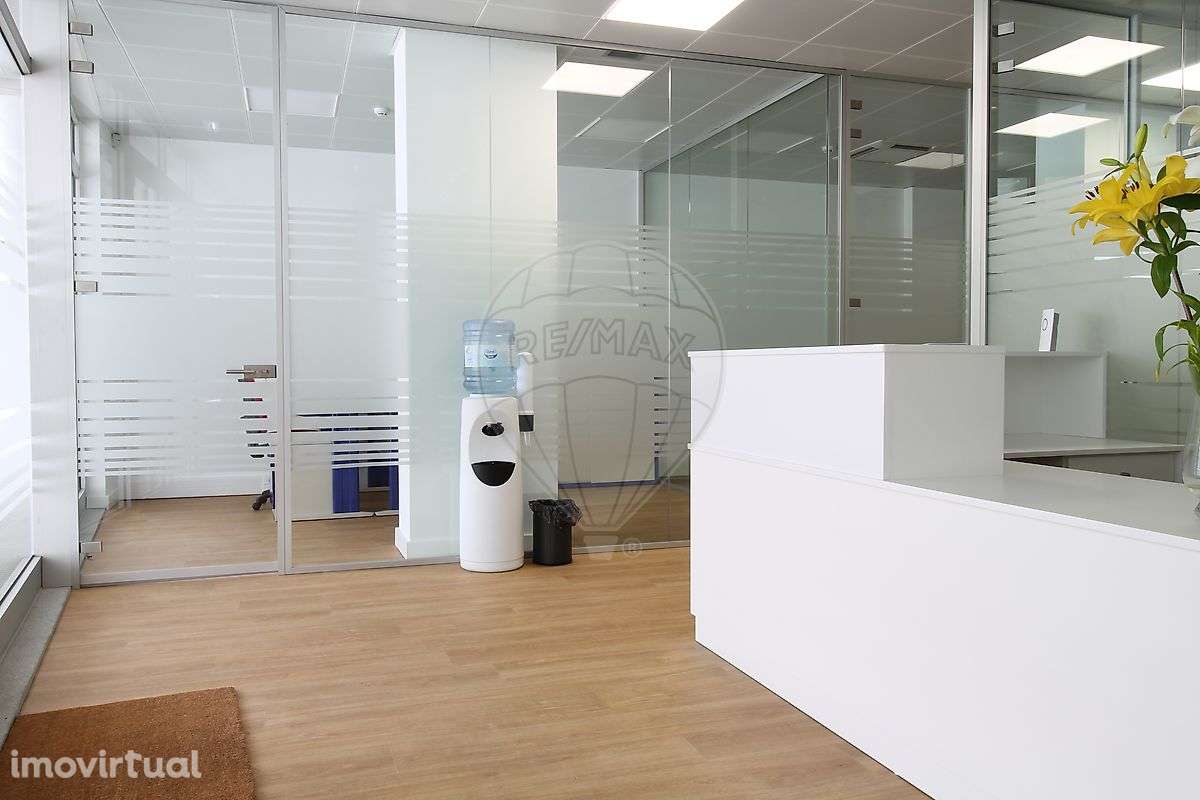 Escritório  para arrendamento - Grande imagem: 5/10