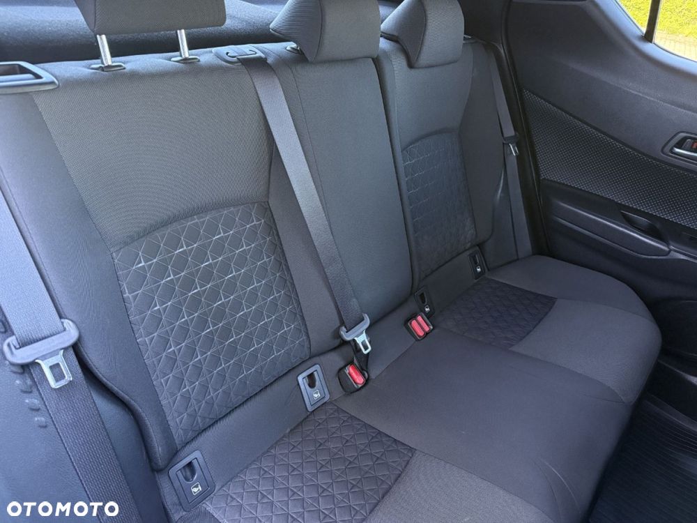 Toyota C-HR 2.0 Hybrid Style - 36