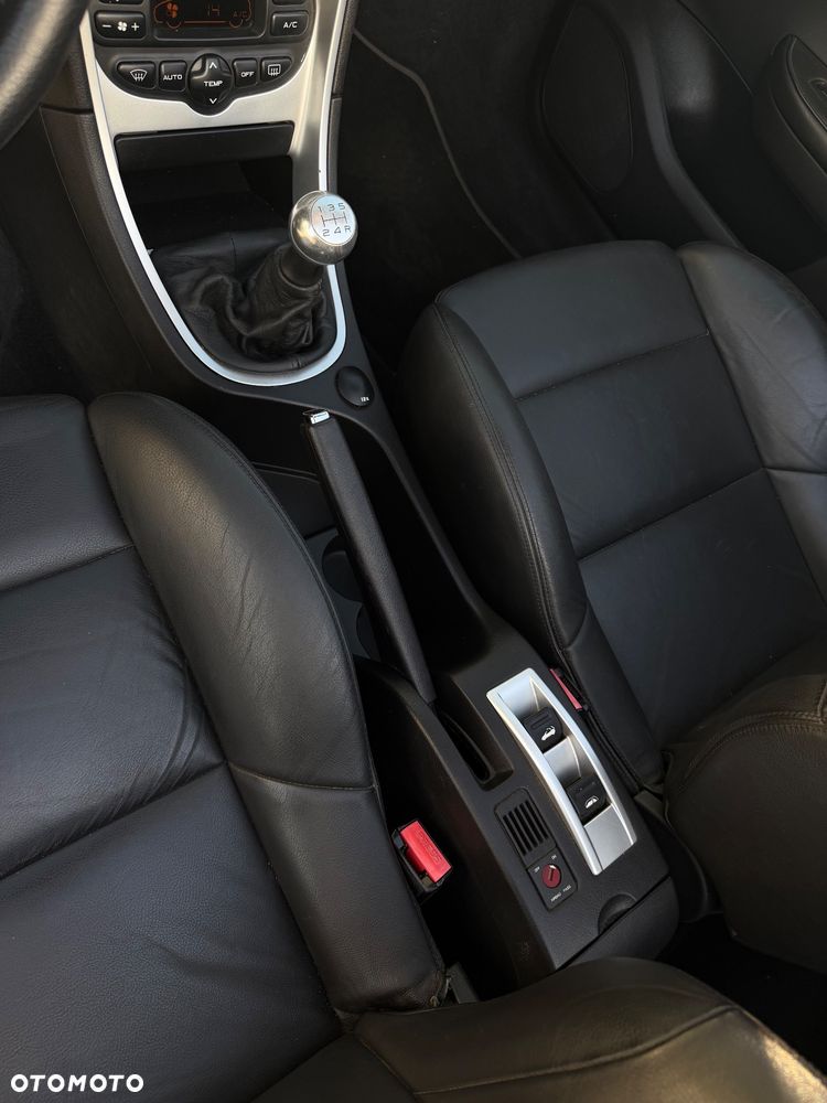 Peugeot 307 CC 140 JBL - 25