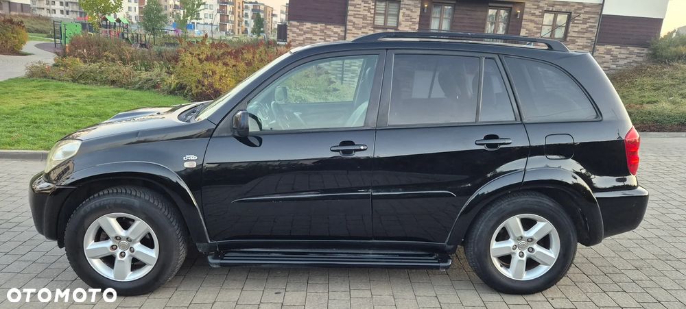 Toyota RAV4 D-4D 4x4 Sol - 5