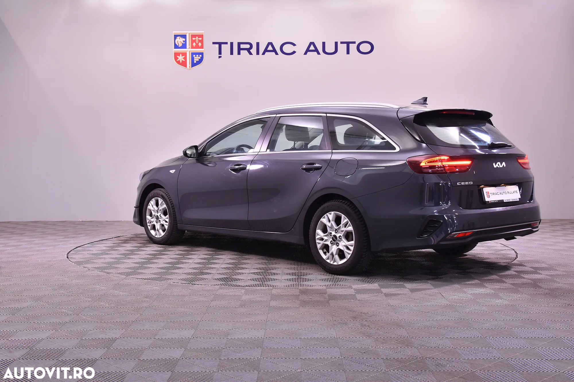 Kia Ceed - 3