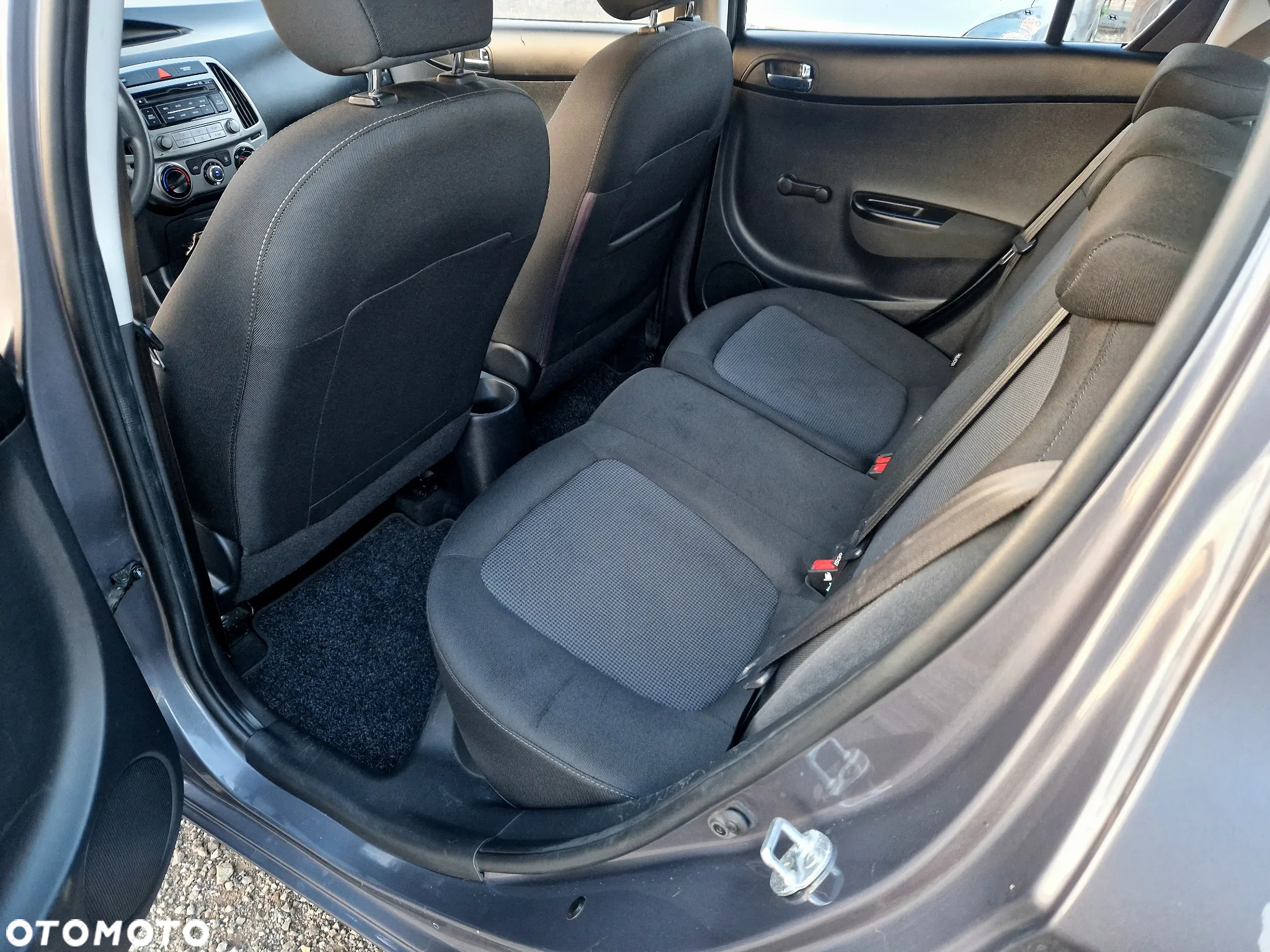 Hyundai i20 - 20