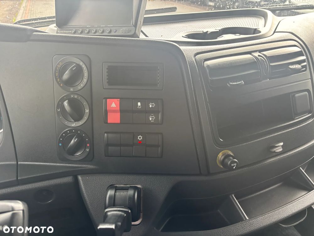 Mercedes-Benz ATEGO 1224,, 1221,1523,1518,,1218,,1223 KILKA SZTUK KONTENER CHLODNIA,WYWROTKILKA SZTUK - 8