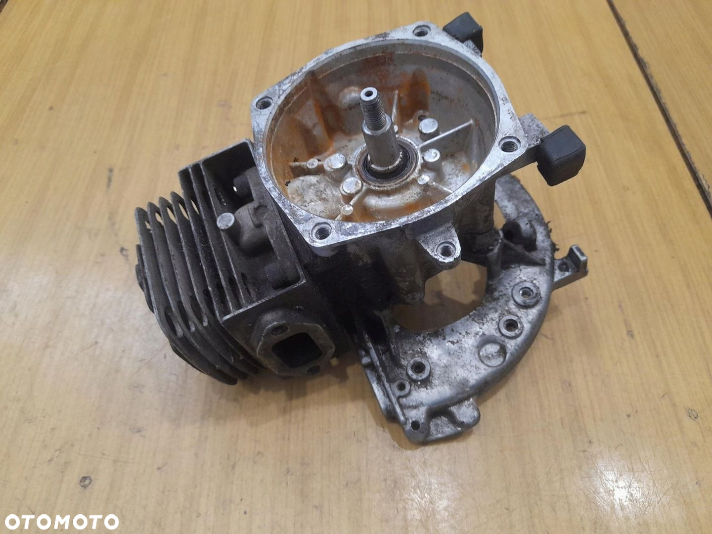 KAWASAKI TD 40 SILNIK KARTER WAŁ CYLINDER TŁOK KPL - 2