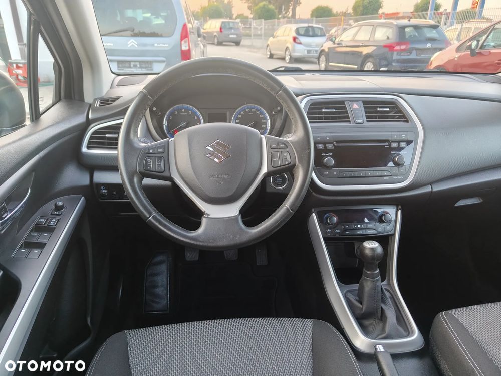 Suzuki SX4 S-Cross - 18