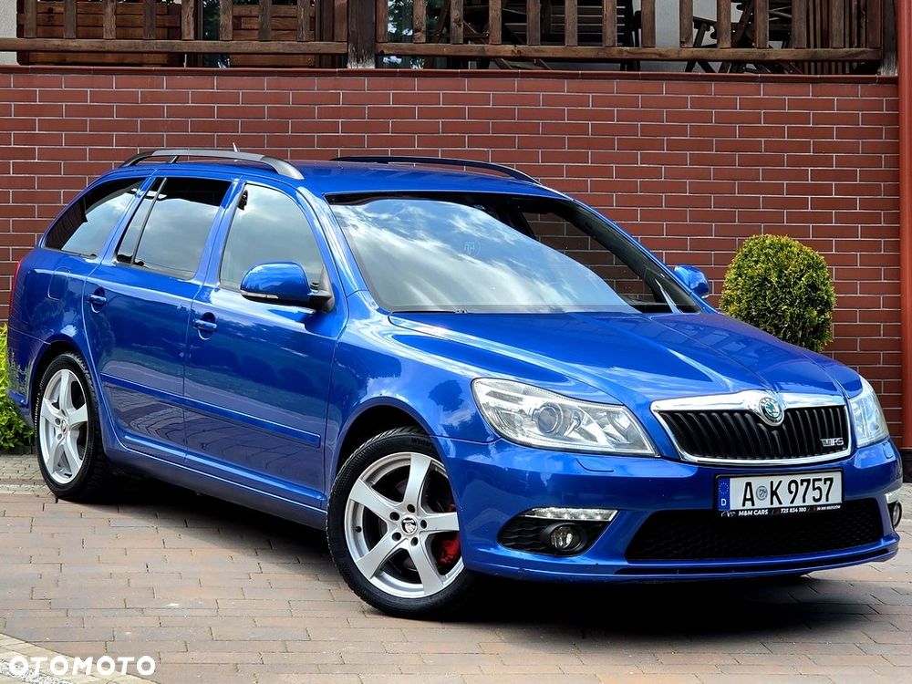 Skoda Octavia 2.0 TDI CR DPF RS - 17