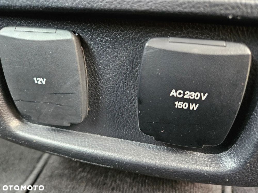 Ford S-Max 2.0 EcoBlue TITANIUM - 27