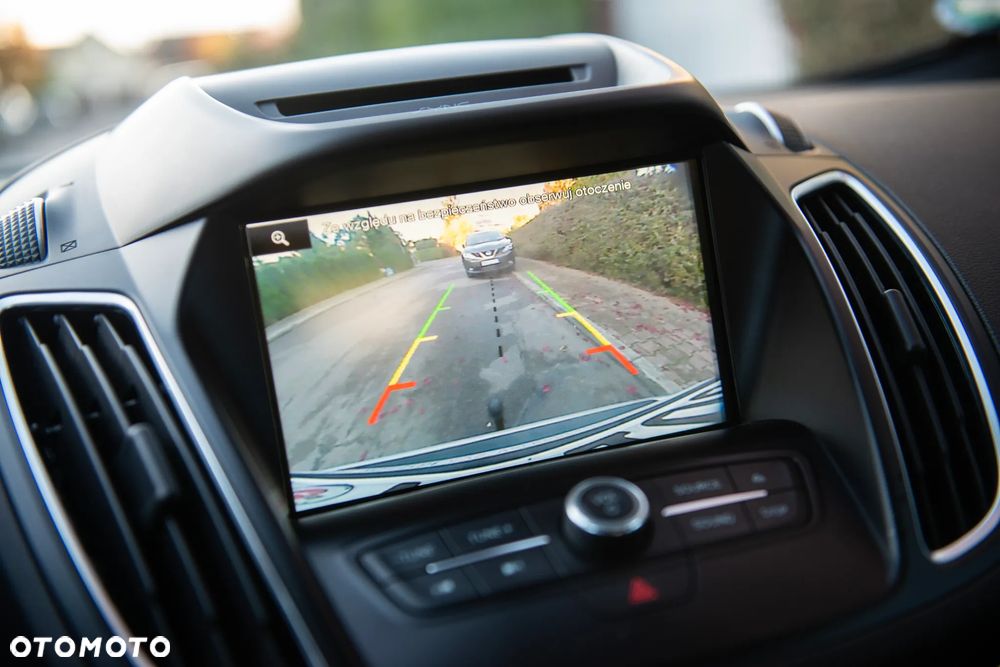 Ford C-MAX Diesel Titanium - 33