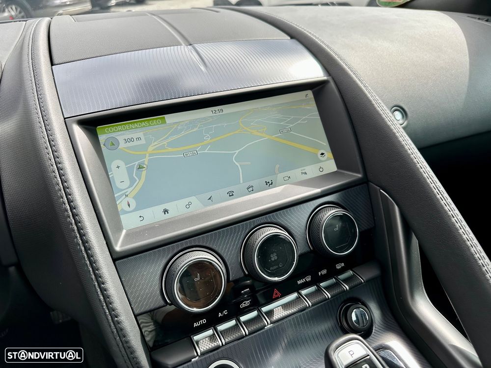Jaguar F-Type 2.0 i4 R-Dynamic - 37