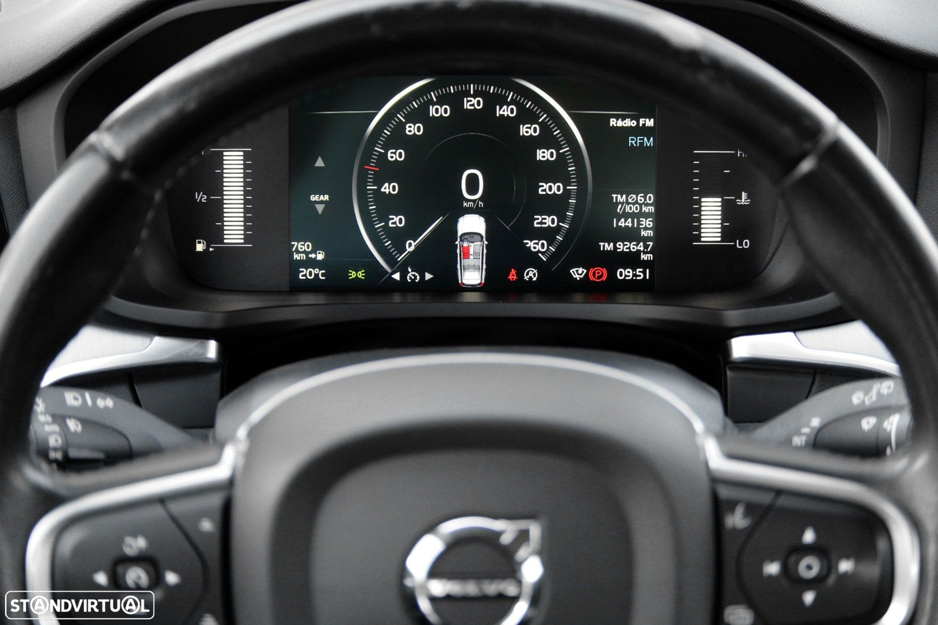 Volvo V60 2.0 D3 Momentum - 27
