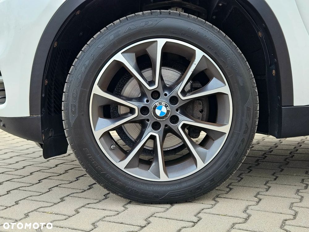 BMW X5 xDrive25d - 19