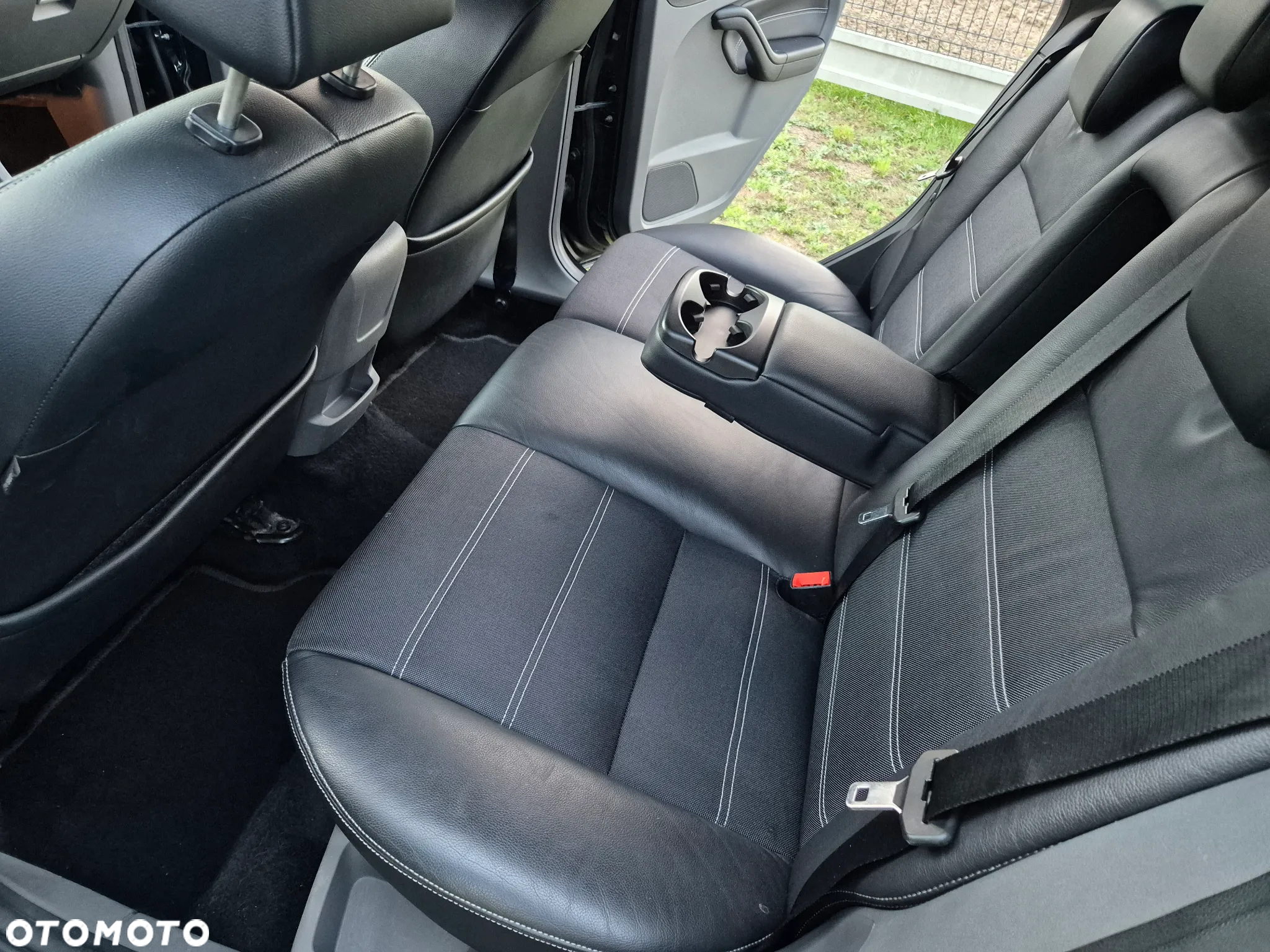 Ford Focus 1.8 Titanium - 16