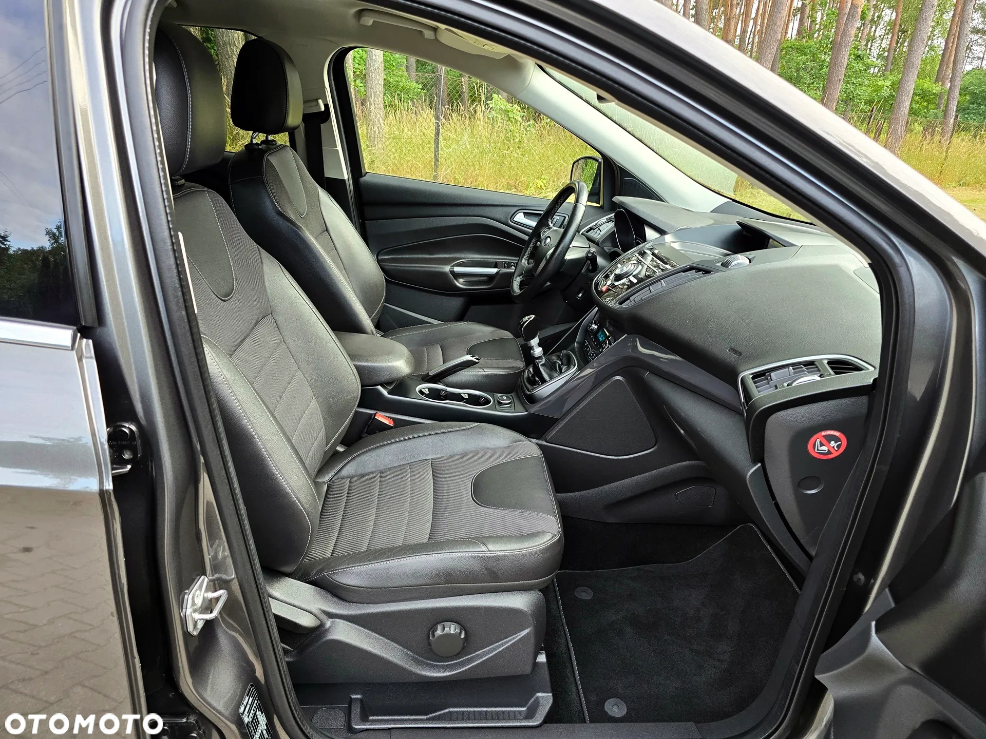 Ford Kuga - 9