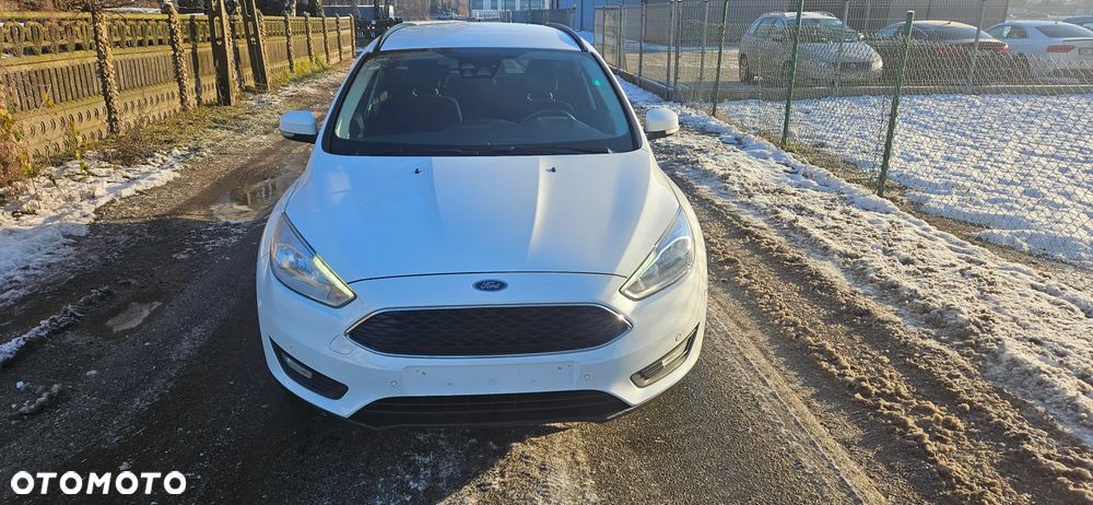 Ford Focus 1.0 EcoBoost Start-Stopp-System COOL&CONNECT - 2