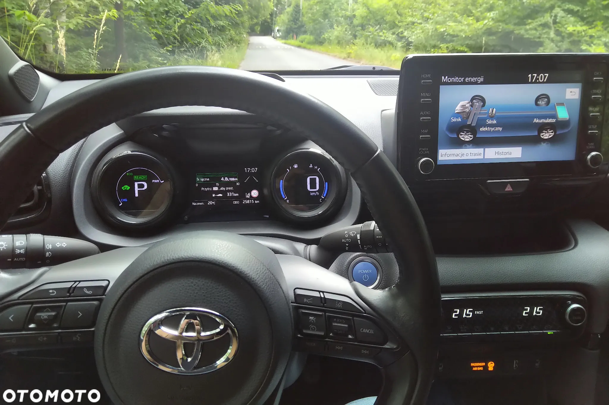 Toyota Yaris Hybrid 1.5 Premiere Edition - 13