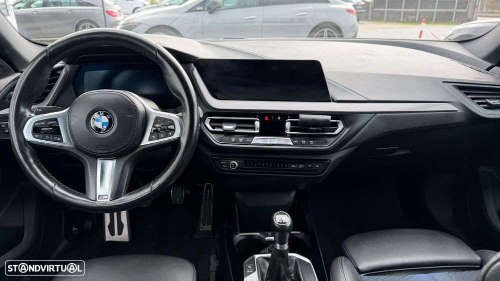 BMW 218 i M Sport - 8