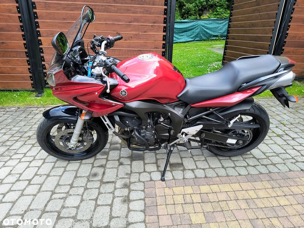 Yamaha FZ6 - 1