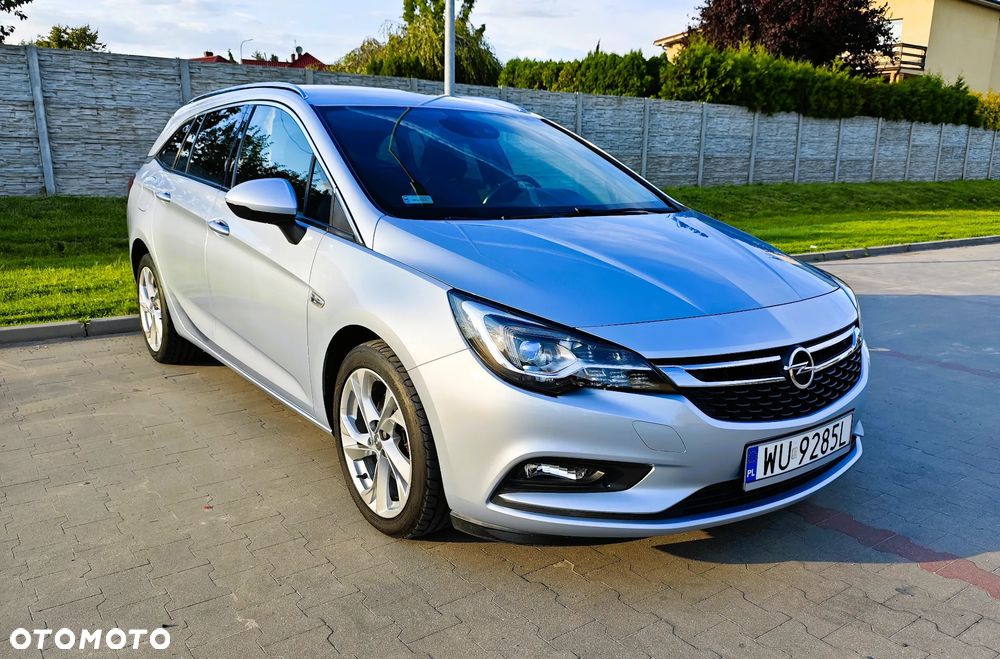 Opel Astra 1.6 CDTI Dynamic S&S - 8