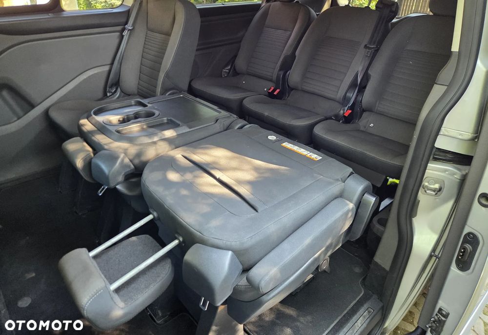 Ford Tourneo Custom - 10