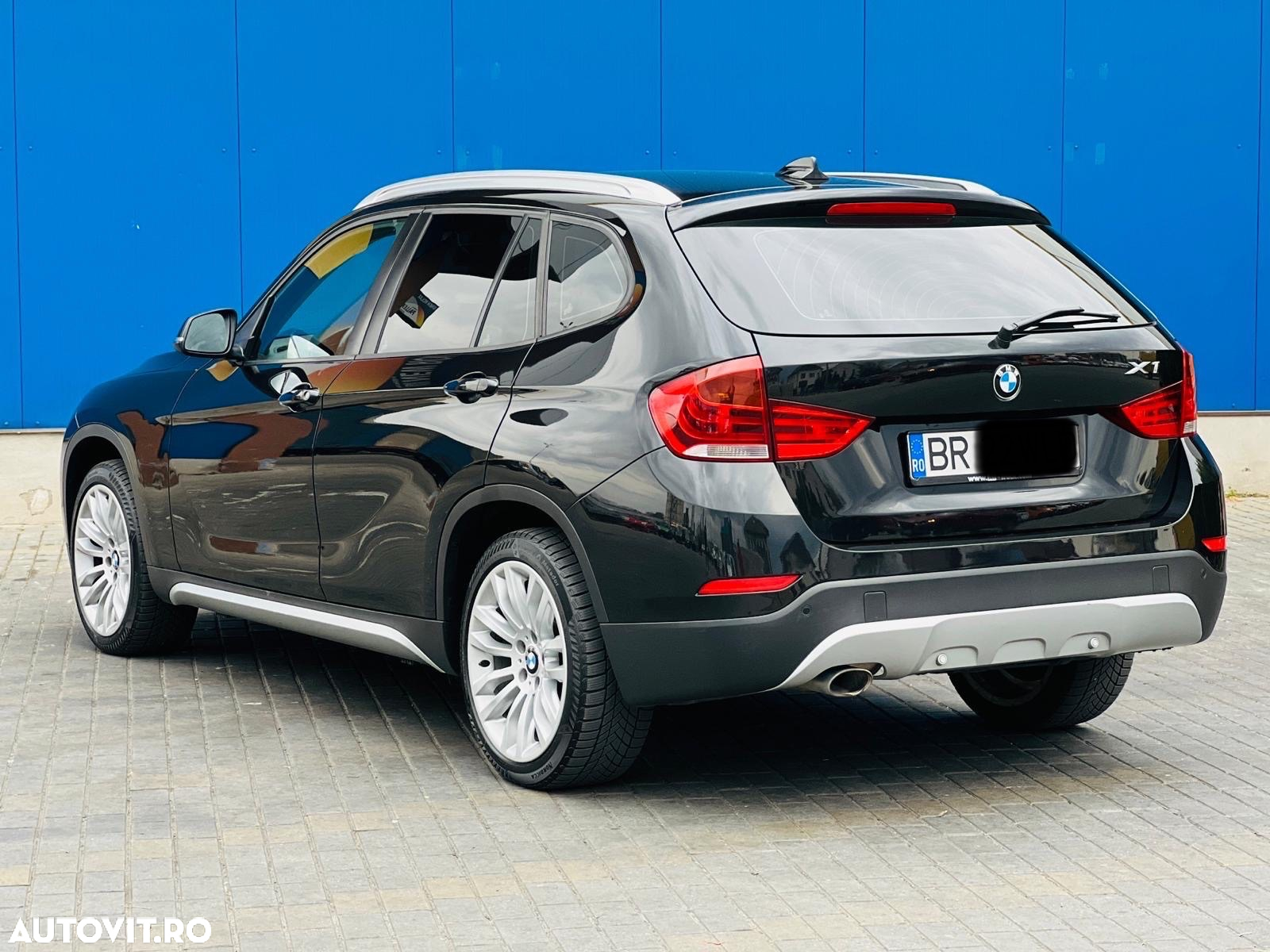 BMW X1 sDrive20d Aut. Sport Line - 2