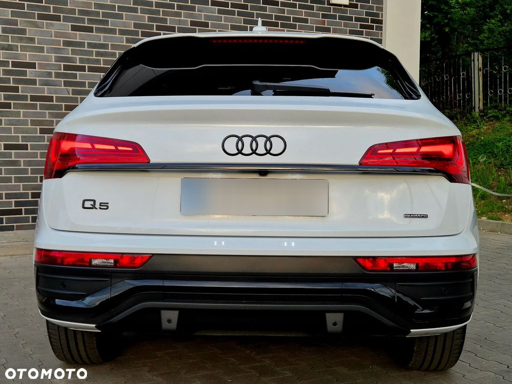 Audi Q5 Sportback 40 TDI quattro S tronic S line - 13