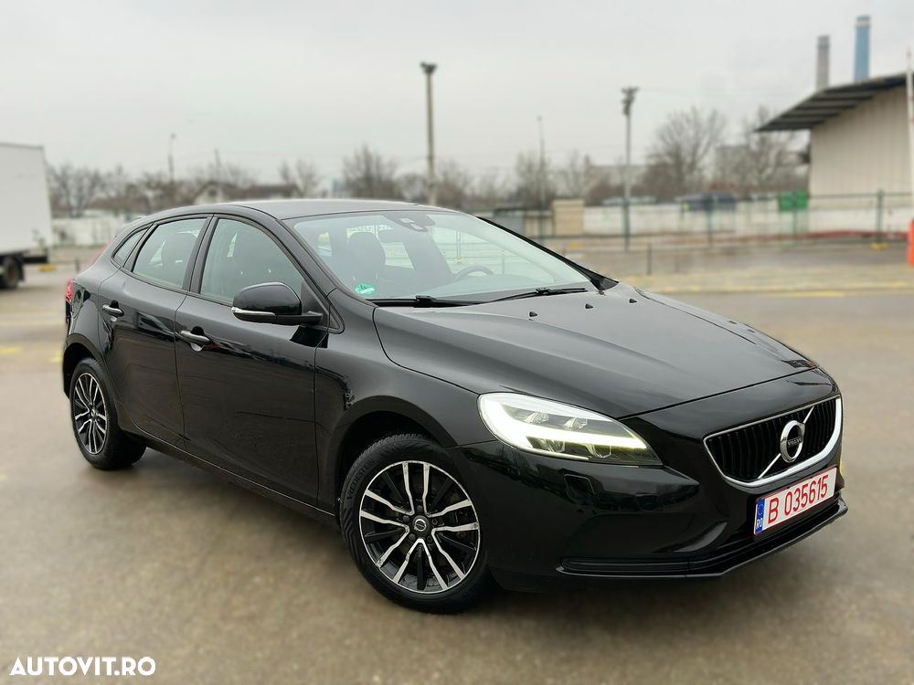 Volvo V40 D3 Plus - 4
