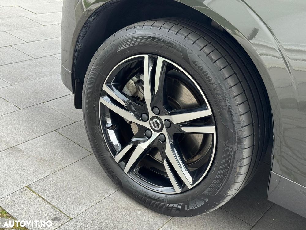 Volvo XC 60 B4 D AWD Geartronic RDesign - 27