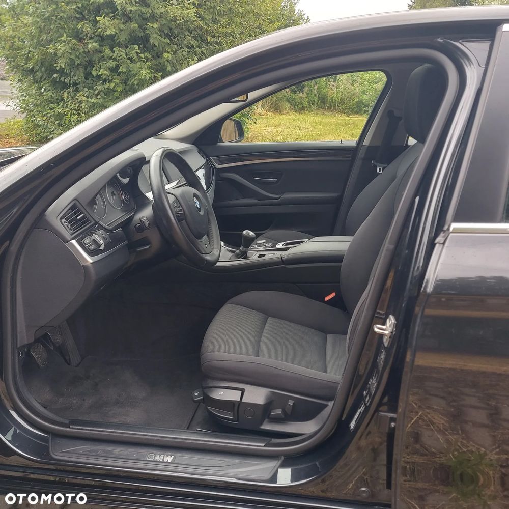 BMW Seria 5 520d Modern Line - 12