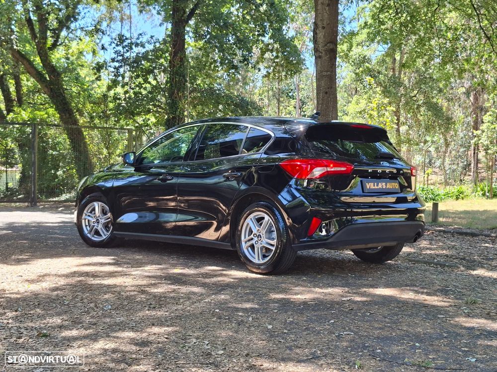 Ford Focus 1.0 EcoBoost S&S COOL&CONNECT DESIGN - 3